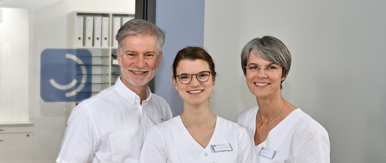 0_JB KB RB am Empfang quer für Titelbild HP - Kopie